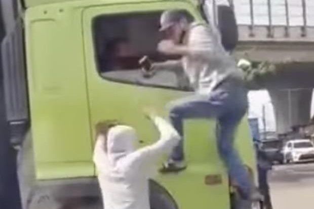 Seperti Tak Takut Polisi,...