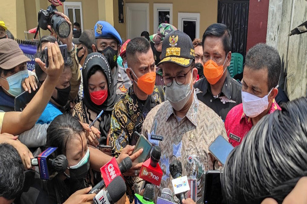 Anies Temui Korban Selamat...