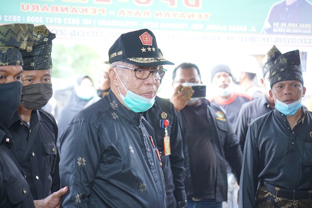 Laskar Melayu Berduka,...
