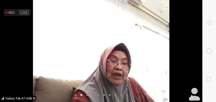 Eks Menkes Siti Fadilah...