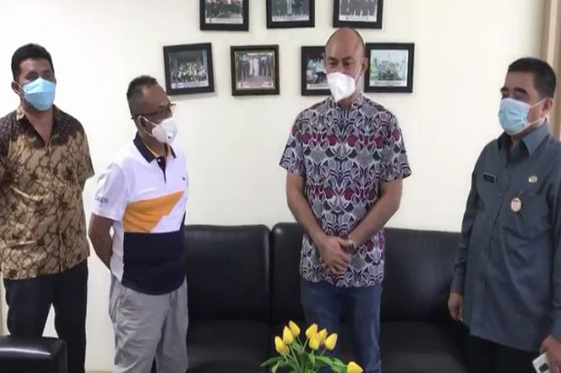 Celoteh Pramono, Pria...