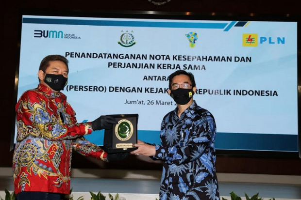 Pastikan Kepatuhan Hukum,...