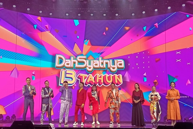Bertabur Bintang, Perhelatan...