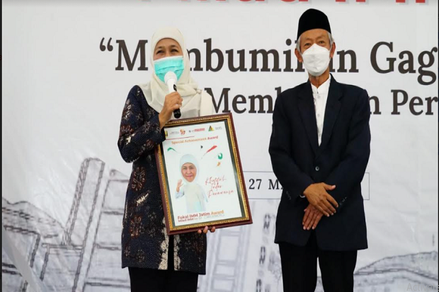 Khofifah Sebut Beras...
