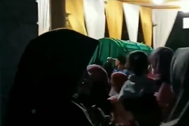 Tangis Keluarga Pecah,...