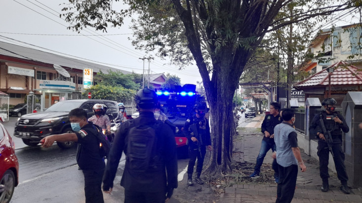 Pascabom Bunuh Diri...