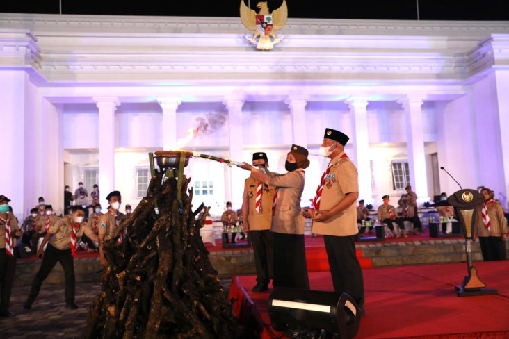 Khofifah Sebut Persemi...