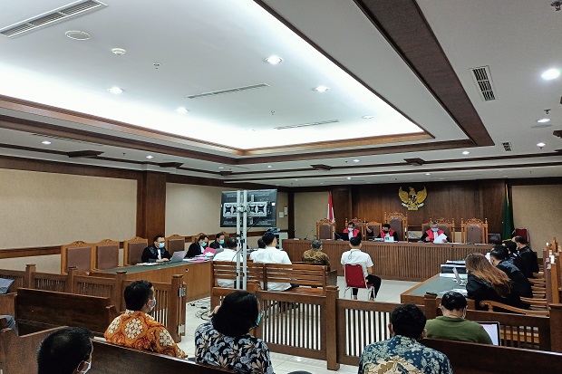 Duit Suap Bansos untuk...