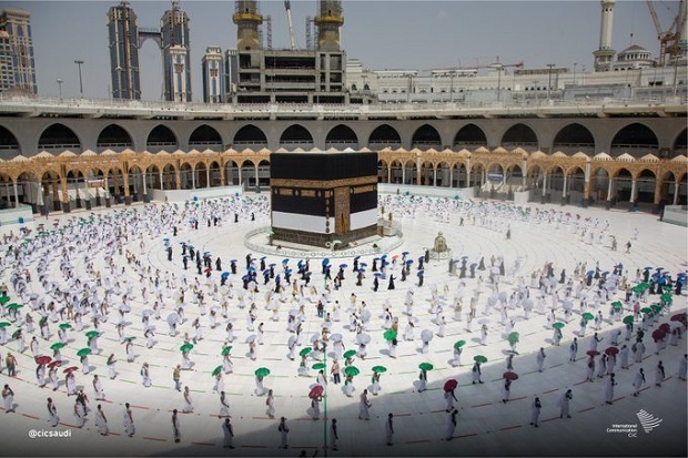 Arab Saudi Larang Itikaf...