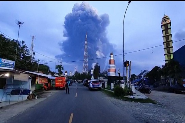 Kilang Minyak Pertamina...