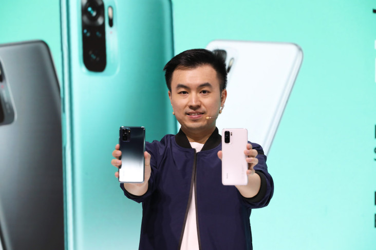 Dijuluki Jawaranya AMOLED,...