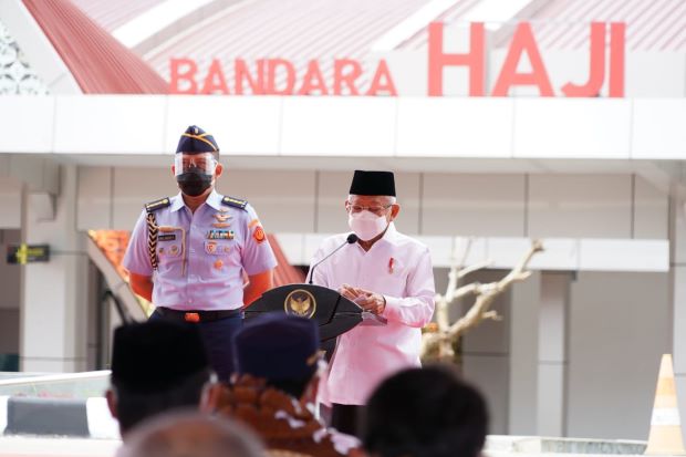 Resmikan Bandara Haji...