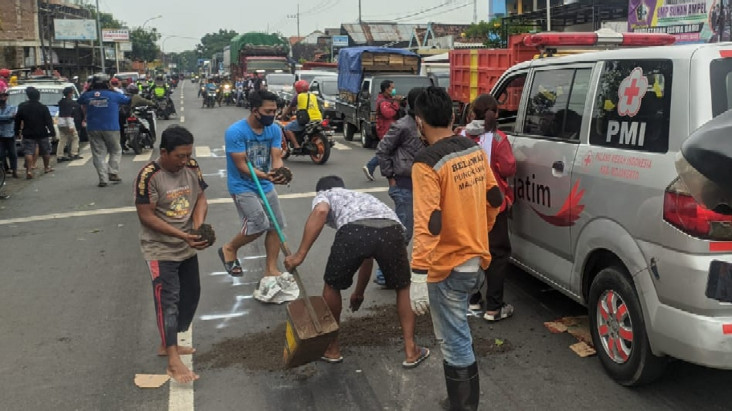 Gagal Nyalip, Bikers...