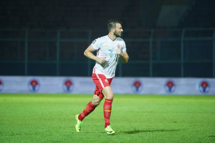 Persija Tanpa Bek Andalan...