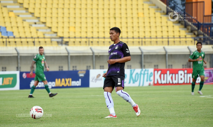 Jebol Gawang Persik...