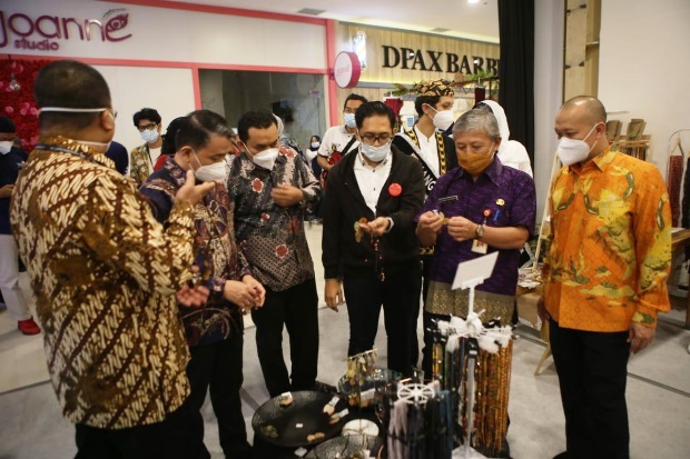 Pemprov Banten Gandeng...
