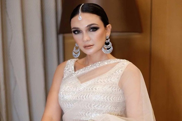 Luna Maya dan ARMY Galang...