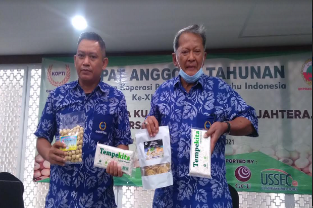 Harga Kedelai Tinggi,...