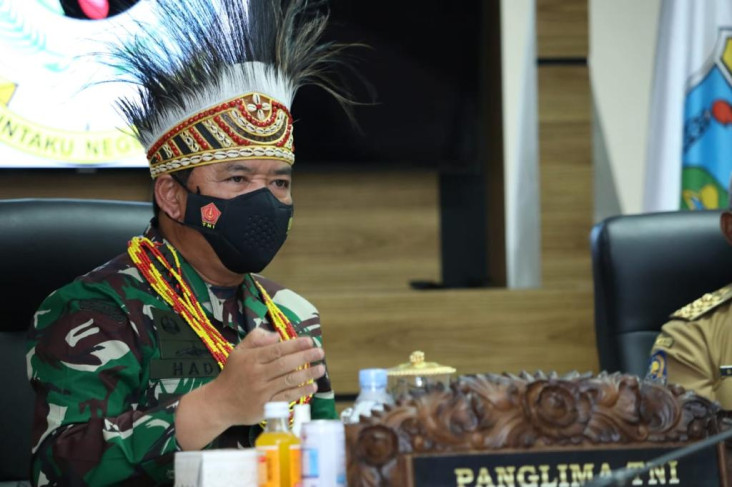 Panglima TNI Tinjau...