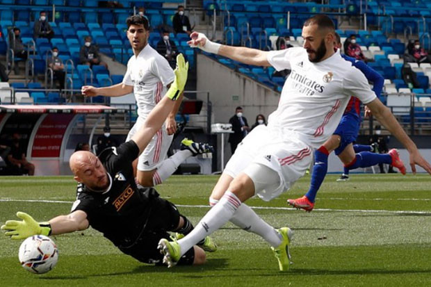 Zidane Lebih Berani...