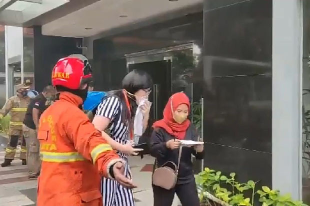 Kebakaran di Apartemen...