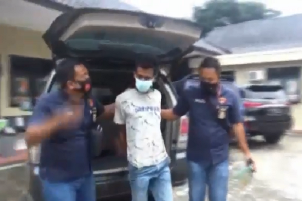 Viral Pemuda di Lampung...
