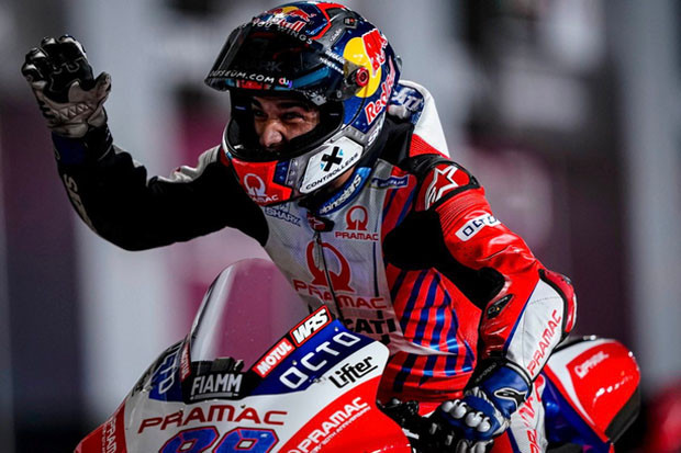 Jorge Martin Merendah,...