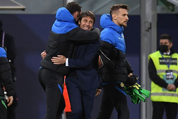 Menang di Markas Bologna,...
