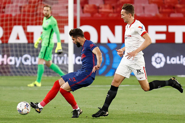 Barcelona Siap Mengancam,...