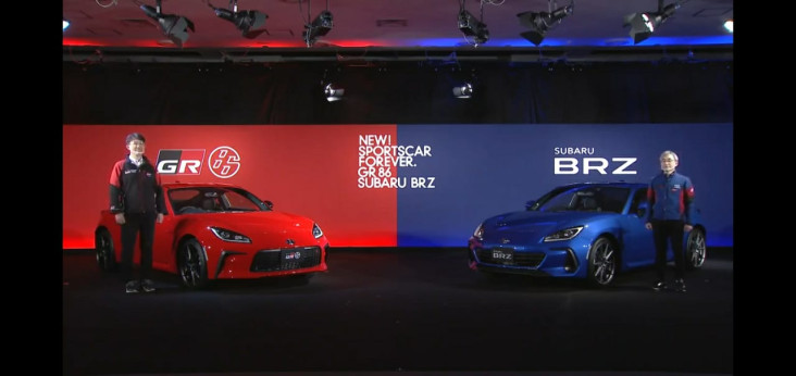 Mobil Kembar Baru Toyota...