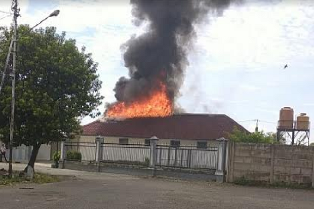 Stasiun Kereta Api di...