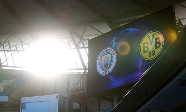 Susunan Pemain Manchester...