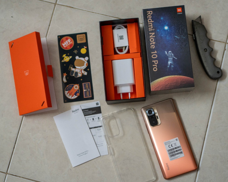 Unboxing Redmi Note...
