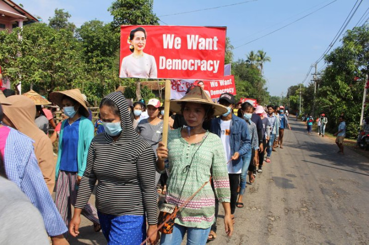 Rusia: Sanksi Myanmar...