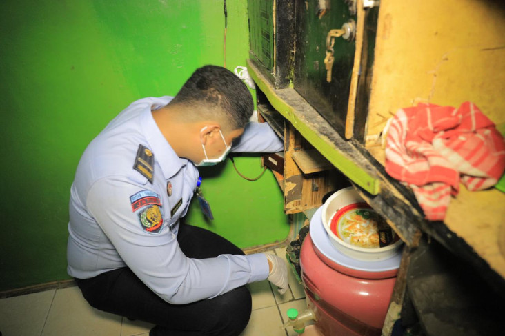 Obok-obok Rutan Medaeng,...