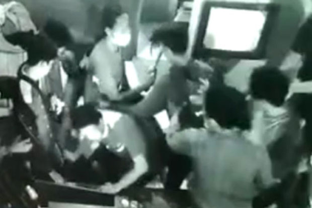 Polisi Tangkap 11 Pelaku...