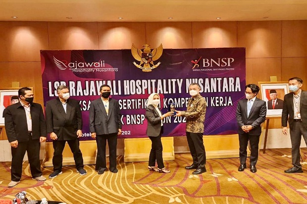 Dukung Kebangkitan Pariwisata...