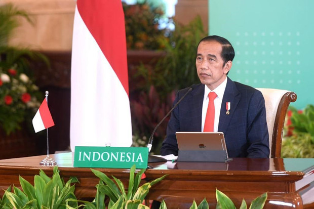 Presiden Jokowi Hadiri...