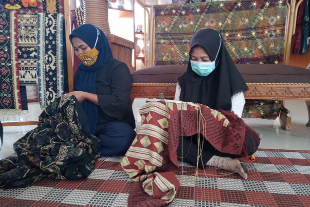 Dekranasda Lamsel Ajak...