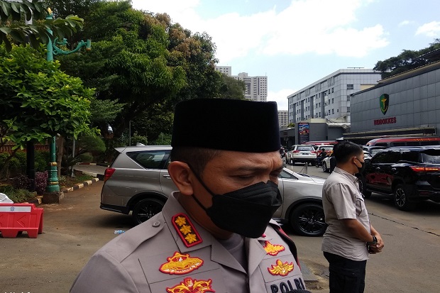 Polres Jakarta Barat...