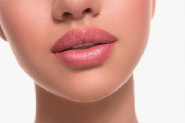 Bibir Berwarna Gelap...