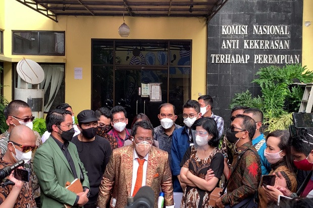 Didukung Komnas Perempuan,...
