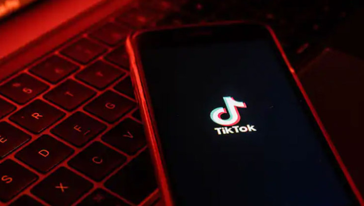 TikTok Tambahkan Teks...