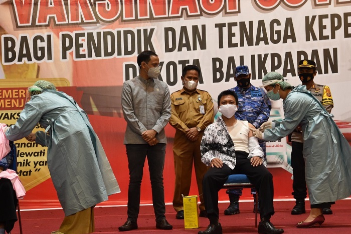 Tegas, Mendikbud akan...