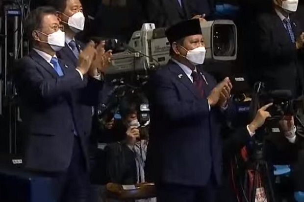 Menhan Prabowo Hadiri...