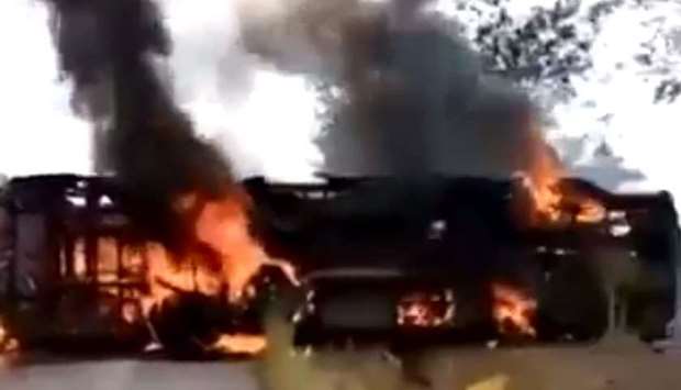 40 Orang Tewas Terbakar...