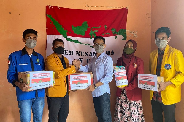 BEM Nusantara Beri Bantuan...