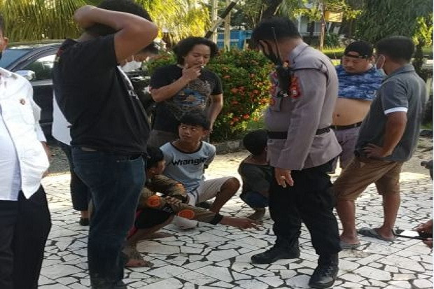 Emosi Dituduh Ambil...