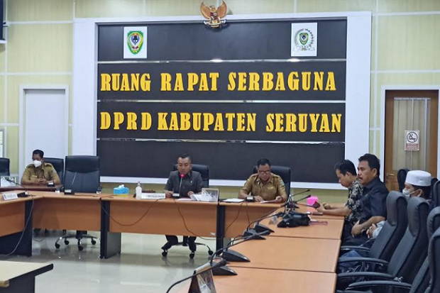 Bahas LKPJ, DPRD Seruyan...