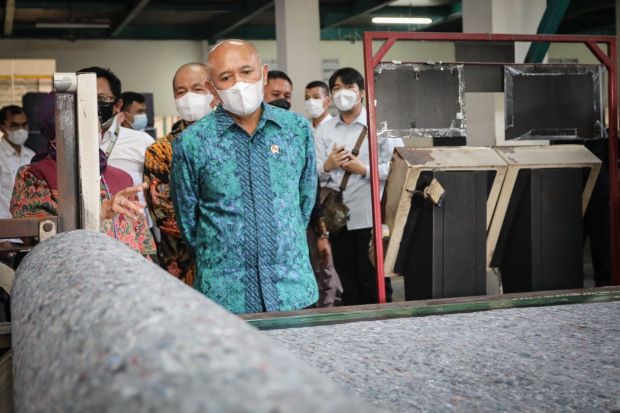 Menkop Teten Ajak Pelaku...